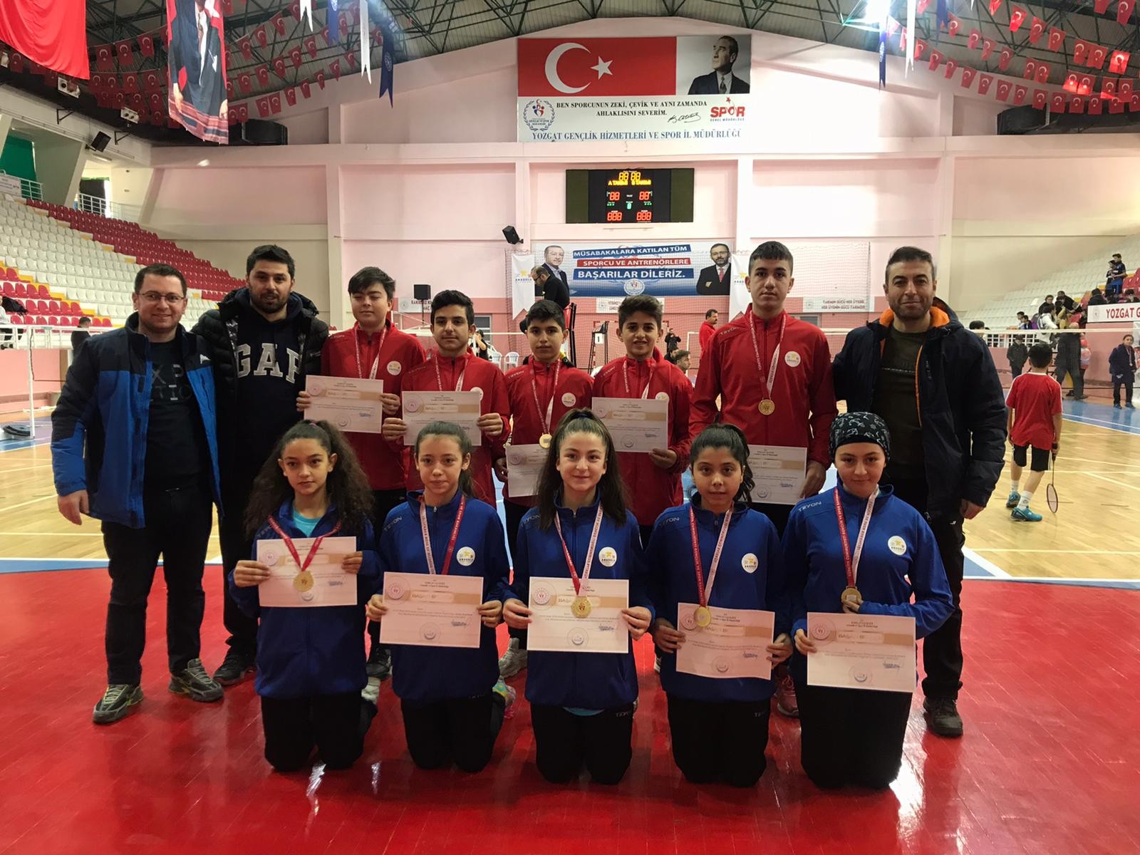 Badminton’da Kayseri takımları Çeyrek Final’de