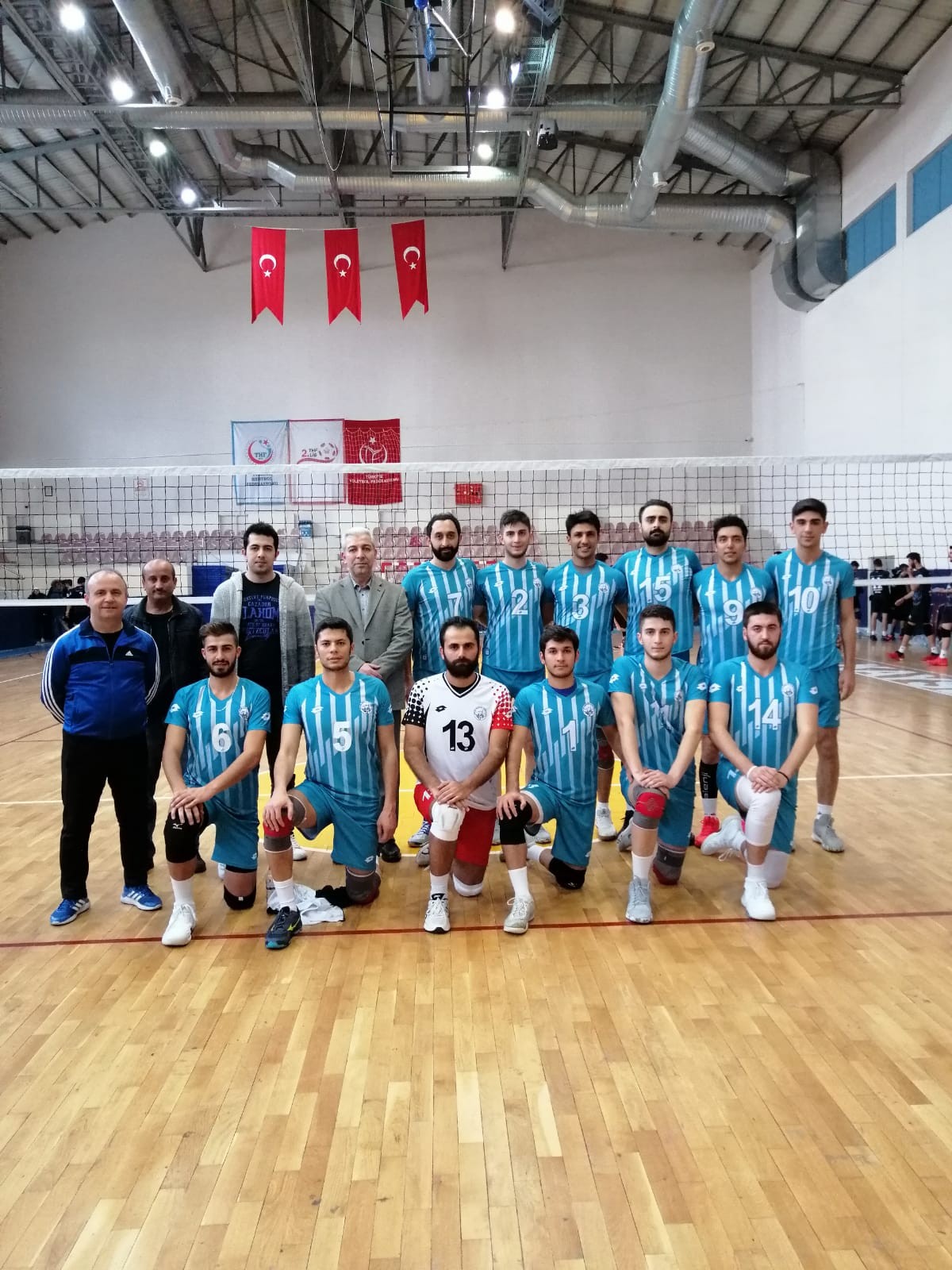 Melikgazi’de basketbol ve voleybolda başarılar sürüyor