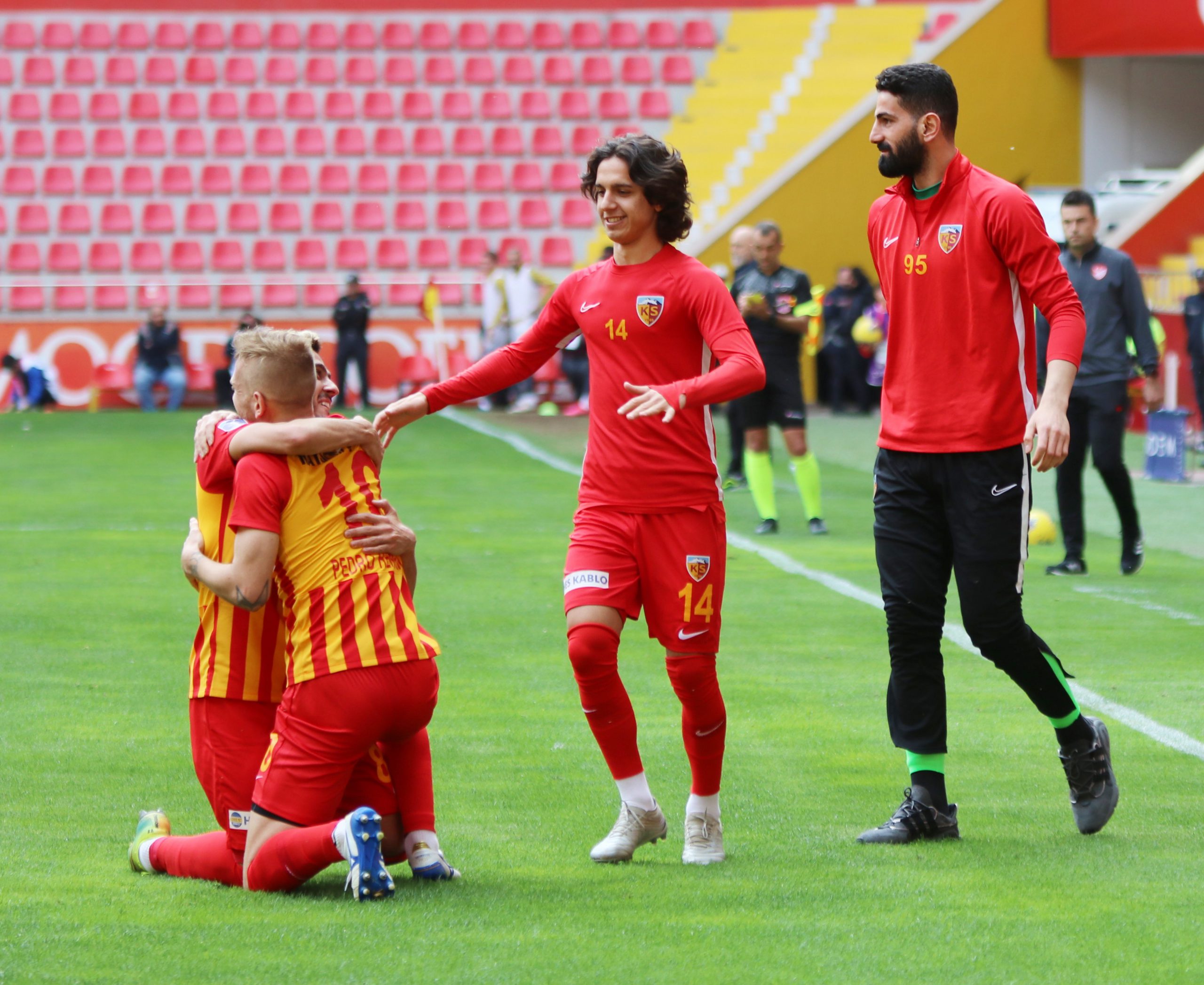 Kayserispor’da 2 cezalı var