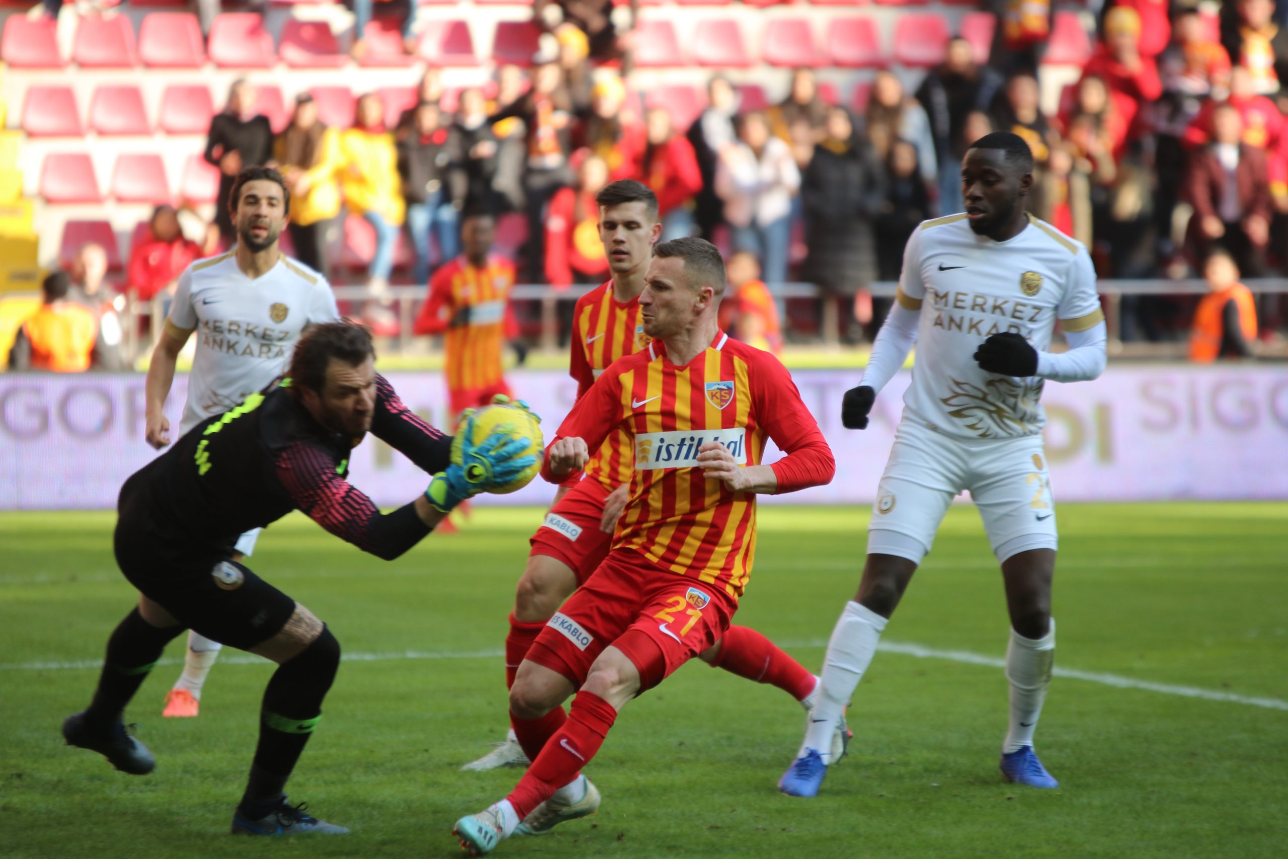 Kayserispor 5 kez galibiyeti kaçırdı