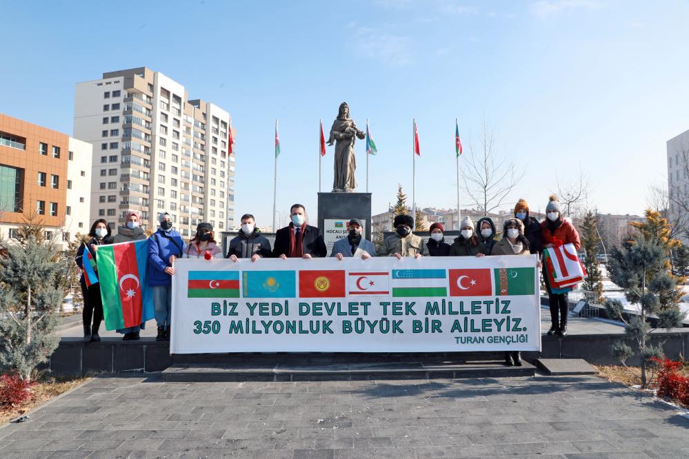 Başkan Yalçın Bakü Katliamı Şehitleri’ni andı