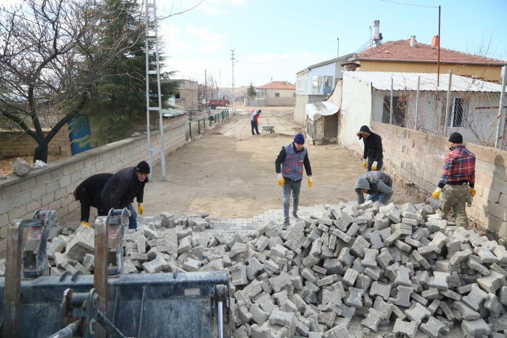 Kulpak Mahallesi’nde 10 bin metrekarelik parke yapımına başlandı