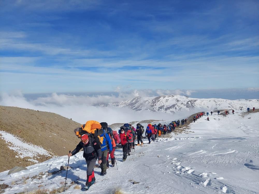 Erciyes’te zirve tırmanışı tamamlandı