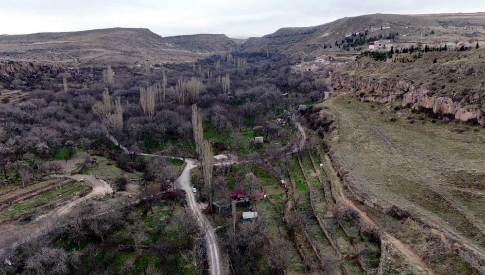 Koramaz Vadisi güzelliğiyle büyülüyor