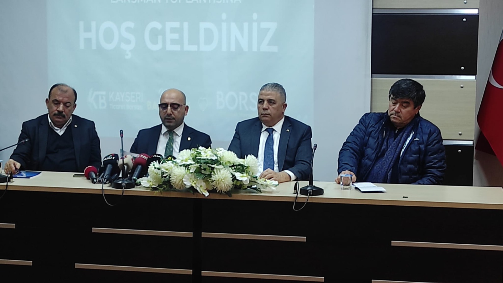 BAĞLAMIŞ: “ÇİFTÇİMİZİN KULLANDIĞI MAZOT ÖTV’SİNİN ACİLEN KALDIRILMASI GEREKİYOR”