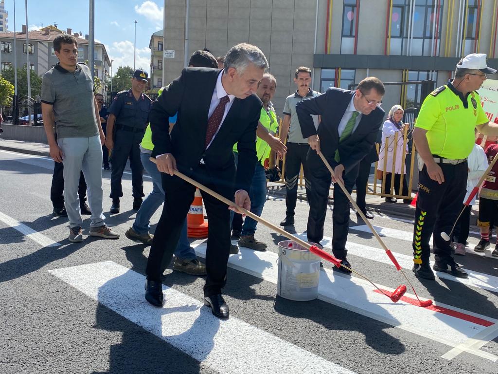 KAYSERİ’DE EŞ ZAMANLI ‘ÖNCE YAYA UYGULAMASI’ ETKİNLİĞİ