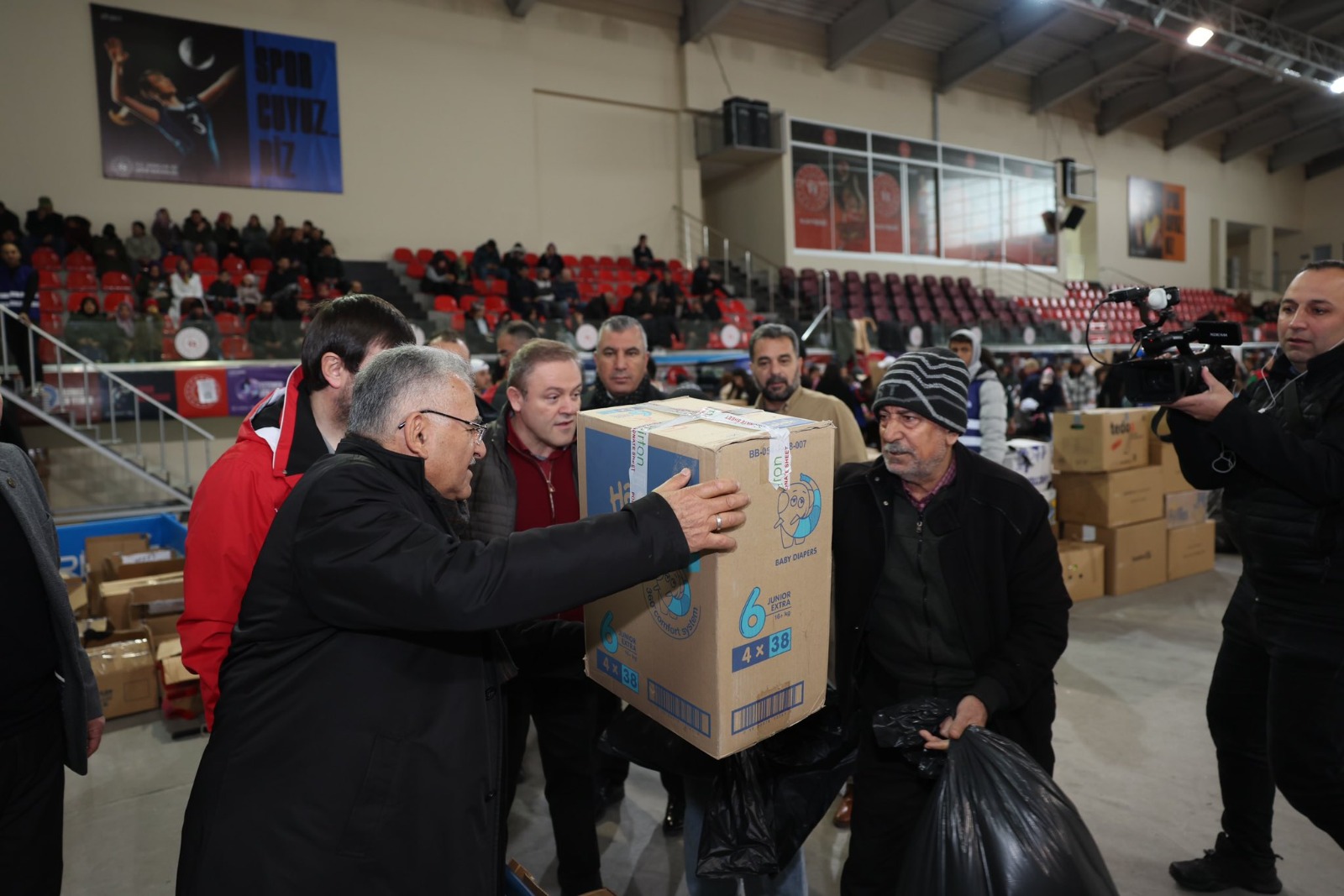 BÖLGENİN EN BÜYÜK DEPREM LOJİSTİK MERKEZİ KAYSERİ’DE