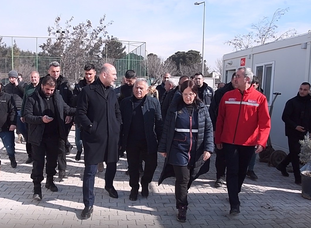 BAKAN SOYLU’DAN BAŞKAN BÜYÜKKILIÇ’A ‘ÇARŞI’ TEŞEKKÜRÜ